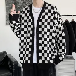 Men's Sweaters 2022 Spring Autumn Winter Fashion Cardigan Sweater Men's Hong Kong Style Checkerboard Long Sleeve Jacket Trend Loose