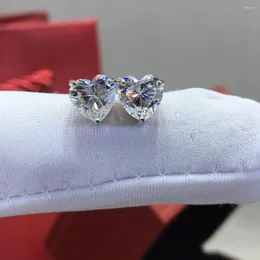 Kolczyki stadnina dobra jakość srebrne 925 Oryginalny test diamentu w przeszłości 1 karat d Color Heart Moissanite Forever Love for Women