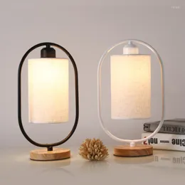 Tischlampen 1 Stück E27 Nordic Einfache Schlafzimmer Nachttischlampe Hause Holzsockel LED Lesenachtlicht