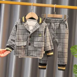 子供秋のフォーマルコットン服の男の子の男の子シャツ格子縞のウェディングコートパンツ3pcs/セットアウトキッズ幼児服パーティークロス45pu