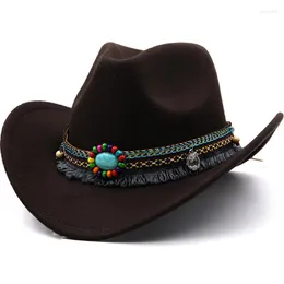 Berets Wool Women's Men's Western Cowboy Hat for dżentelmen Lady Jazz Cowgirl z skórzanymi czapkami sombrero