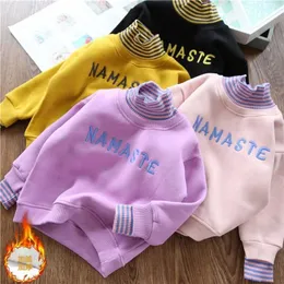 Pullover Children's Autumn Winter Sweter High Neck Velvet Grustening Boys Keep Top Baby Girl Tshirt Western Style Shirt 220924