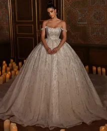 Splendidi abiti da sposa con perline Abiti da sposa Perline Cristalli Abito da ballo Arabo Dubai Off The Shoulder Vestido de Noiva Taglie forti