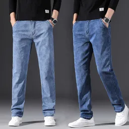 Mäns jeans rakt löst stretch Mens Autumn Classic Blue Cotton Comfort Comance Denim Trousers Mane Brand Clothing 220923