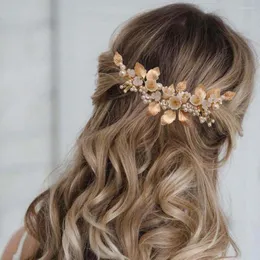 Headpieces White Flower Hair Wedding Golden Alloy Leaf and Pearl Headpiece G￤stprydnader Brudt￤rna Tillbeh￶r Huvud Juvel