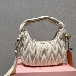 Axelväska designer handväska kvinnor crossbody väskor mode ränder på lyx läder handväskor messenger rosa väska brev tryckning 220926