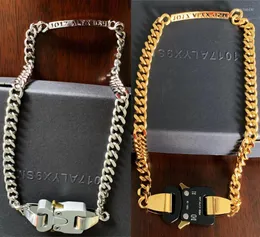 Kolye Kolyeler Kahraman Zinciri Alyx Buckle Kolye Erkek Kadınlar En Kalite İçi Boş Openwork Mektupları Paslanmaz 1017-Alok-9sm Çelik