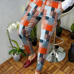 Abiti da uomo Favolosi pantaloni da uomo d'affari stampati Pantaloni colorati con motivo a foglie di cartone animato