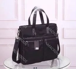 Designer Business Tote Bag Men Portf￶lj Handv￤skor Canvas Crossbody Bag Messenger Bag Wallet Axelv￤skor Fashion Casual Saddle Waterproof Oxford Satchel 0860
