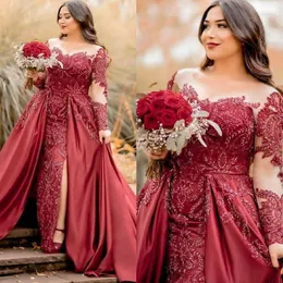 Abiti da sera a sirena rosso scuro con scollo rotondo in rilievo Designer 2023 con gonna oversize maniche lunghe spacco laterale Abiti formali su misura Ocn Abiti da ballo arabi Abiti 401 401