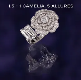 Rozmiar w kształcie kwiatu Regulowany Pierścień Pierścień C Modna Moda Moda Otwarte Pierścienie Diamentowe Srebrne Płatki Układane Płatki Turble Biżuteria 22092703cz