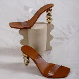 Тапочки странный каблук, женщины, кристалл ПВХ прозрачные высокие гладиаторские сандалии скользит на флип -флопе элегантные слайды Санда