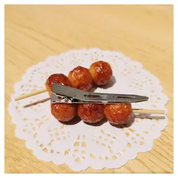 Dekorativa figurer 925Gifts PVC Hairpin Simulation Meatball High-Value Design Spett Small Pills Pin Badge Unisex Par Pins Realistic