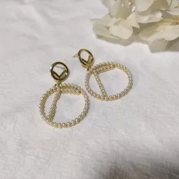 Kościelne kolczyki Designer Hoop Fashion Gold Hoops kolczyki damskie luksurys biżuteria diamentowe kolczyki perły kolczyki stadnin