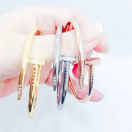 Bangle 18k Bracelet de unhas de unhas de ouro