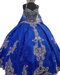 Royal Gold Quinceanera Dress 2023 Cape Cape Cequined Freading Lace Sparkle Sweetheart Halter Quince Ball Suknia Ball Stul