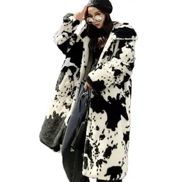 女性の毛皮のフェイク冬のパーカージャケット女性肥厚牛パターンフード付きコート延長特大オーバーコート覚醒