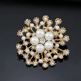 Crystal Snowflake Broche Pins Diamond Pearl Corsage Broches Scondf Dress Ten Fivela Broche for Women Fashion Jewelry Will e Sandy Gift