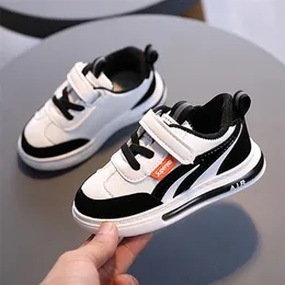 Кроссовки Spring Fashion Summer Summer Shoes flat Boys Стрипе Спорт Спортивные Сандалии дышащие унисекс мягкие детские кроссовки 220928