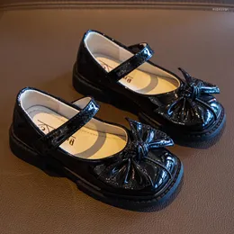Sapatos planos Princesa de couro preto para crianças preto Princesa solada para crianças de dança de crianças Chaussure Fille 3-13T