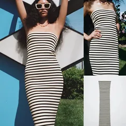 Vestidos femininos Tubo de vestido feminino Summer Top top straight sexy listrado tricotado temperamento franc￪s vestido longo para mulheres roupas 2022