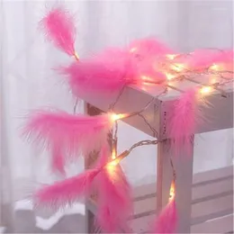 Strings Creative LED Feather String Lights 10/20Led Battery Operated Fairy Christmas Wedding Party Lamp Home Garden Decoration Garland