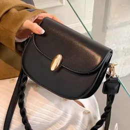 Akşam çantaları moda siyah omuz kadınlar için lüks pu deri crossbody çanta küçük flep messenger bayanlar marka tasarım çanta kese