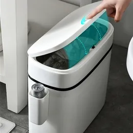 Pattumiere intelligenti Pattumiera a pressa con scatola di immagazzinaggio Nordic Simplicity Bagno domestico WC Impermeabile Pattumiera con sensore stretto 220930
