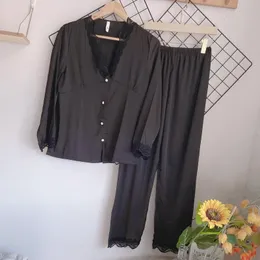 ارتداء ملابس منزلية الساتان بيجاماس مع أزرار أنثى ملابس نوم لايس V-neck ملابس ليلية ملابس غير رسمية 2pcs مجموعات نوم الصيف مثير بيجامات