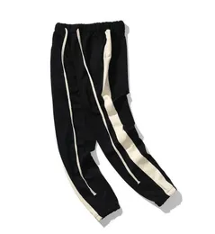 Pantaloni da uomo moda autunno e inverno pantaloni da jogging in materiale confortevole di alta qualità pantaloni della tuta di marca di lusso pantaloni firmati