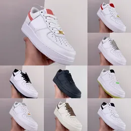 Designer 2023 en för 1 löpskor män kvinnor vit svart låg panda unc designer sneakers utomhus sportmän tränare kausala kvinnor styrkor gå jogging