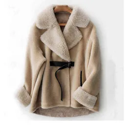 本物の毛皮のコートシープシャーリングファージャケット2020秋の冬女性服韓国ヴィンテージ女性ショートウールコートウィンタージャスダムT220810