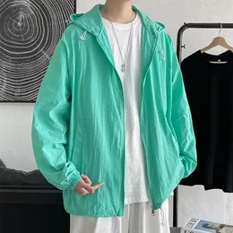 Plus Size 5XLM Summer Thin Long Sleeve Jackets Men Simple Loose Casual Sun Protection Clothing Hooded Coats Streetwear 220811