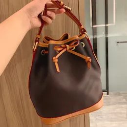 Luxury designer bags Women real leather Letter Printing Bucket Bag Mansur lady Genuine Shoulder Gavriel leather Handbag