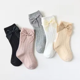 Winter Herbst Baby Girl Socken Solid Farbe weiche Baumwolle niedliche Bögen Neugeborene Socken dicke warme Kleinkindbaby Socken