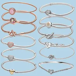 Bangle Designer 925 Sterling Silver Bracelet Heart T-Bar Cuff Chain Swarkling Disc Clasp Clasp for Women Jewelry Pulseras Mujer