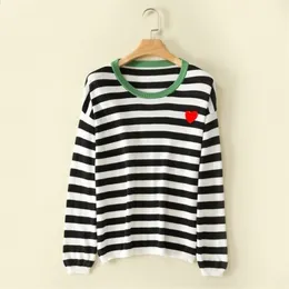 Med ögonkvinnor Pure Cotton Sweater Heart Oneck Pullover Stripe With Heart Brodery Long Sleeve Knitwear Top W220817