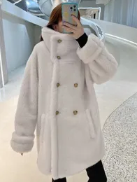 أبيض MM Teddy Bear Icon ALPACA Fur Women Coats Tabel Collar Winter Coat مع نسيج ناعم مصنوع من فراء الصوف البكر والحرير