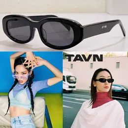 여성 보니 선글라스 모델 플럼 매실 여성 디자이너 패션 안경 UV400 여성 브랜드 최고 고품질 안경