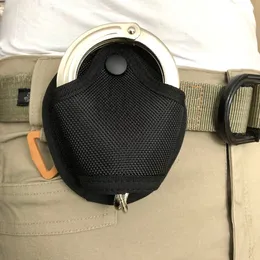 Taktiska ryggsäckar Handcufffodralhållare Pouch Bag Molle Belt Polis Handcuff midja fickor Utomhusjakt Hand manschetter hölster