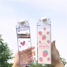 Creative Cute Plastic Clear Milk Carton Bottle Water Bottle Fashion Fragole Transparent Milk Box Succo Acqua Coppa per ragazze Kid LJ20091288V