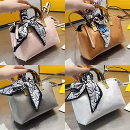 Luxury Designer By the way Bag Fashion Women's Handbag Shoulder Crossbody multiple back methods leather capacity large compartment messe