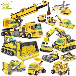 Blocks HUIQIBAO TOYS 693pcs 8in1 Engineering Truck Building Crane Bulldozer Car City Construction Bricks Set For Children Kids 220826