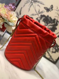 AAA Designer الكتف Crossbody Bucket Bag Fashion Marmont Love Heart Wave Pattern Raather Handbags Cross Body Lays Leather Classic Tote Pass Woman