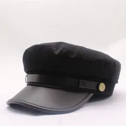 BERETS OZYC 2022 WINTER SBOY CAP를위한 Black Retro 남자 베이커 캐주얼 스프링 영국 클래식 여성 개츠비 플랫 모자