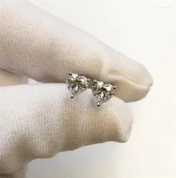 Orecchini a lobo in oro bianco 18 carati da 0,5 carati da 5 mm a forma di cuore con Moissanite 3EX taglio scintillante a forma di cuore D colore per donna