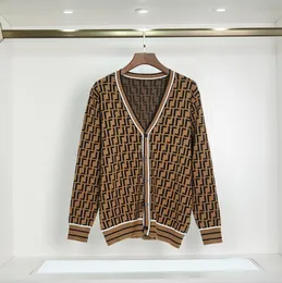 Designer de outono suéter feminino de gola em V Buttão de luxo Cardigan Button Comforto de ponta plus size