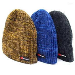 Basker mode stickad hatt vintergata casual beanie h￶gkvalitativ vindt￤t ￶ronskydd l￤ttvikt varm m￶ssa 3 f￤rg
