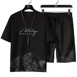 شورتات Tracksuits للرجال للرجال شورتان قطعتين مجموعة 2022 Summer Tracksuit Disual T Shirt Running Harajuku Male Sport Suit