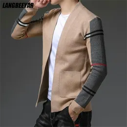 Mens Jackets Top Grade Autum Winter Designer 브랜드 럭셔리 패션 니트 카디건 스웨터 남자 캐주얼 트렌디 코트 재킷 남자 옷 220829